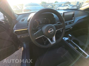 2025 Nissan Altima SV - miniatura 10