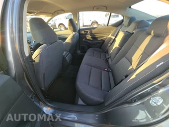 2025 Nissan Altima SV - miniatura 13