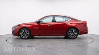 2025 Nissan Altima SV - miniatura 4