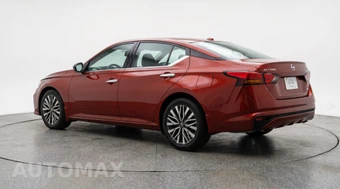 2025 Nissan Altima SV - miniatura 5