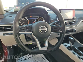 2025 Nissan Altima SV - miniatura 10
