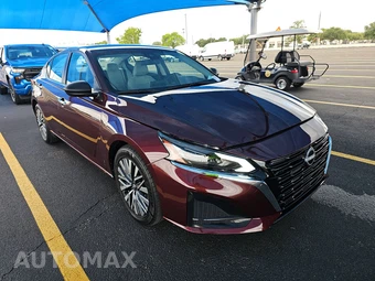 2025 Nissan Altima SV - miniatura 3