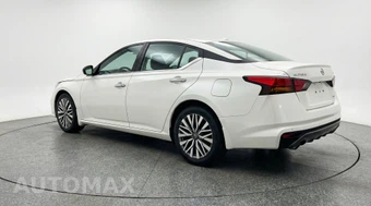 2025 Nissan Altima SV - miniatura 5