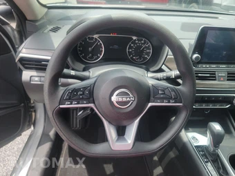 2025 Nissan Altima SV - miniatura 10