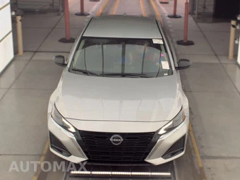 2025 Nissan Altima SV - miniatura 2
