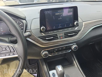 2025 Nissan Altima SV - miniatura 11