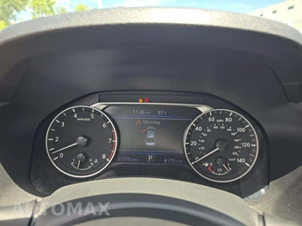 2025 Nissan Altima SV - miniatura 6