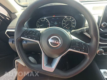 2025 Nissan Altima SV - miniatura 10