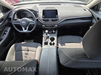 2025 Nissan Altima SV - miniatura 7