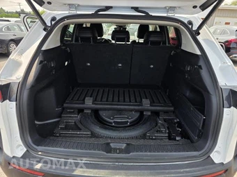 2025 Nissan Altima SV - miniatura 9