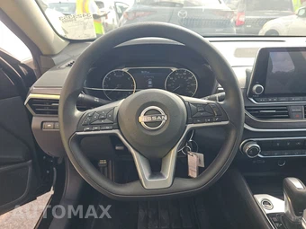 2025 Nissan Altima SV - miniatura 10