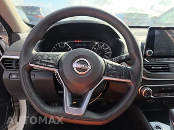 2025 Nissan Altima SV - miniatura 16