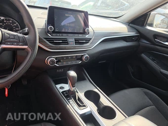 2025 Nissan Altima SV - miniatura 17