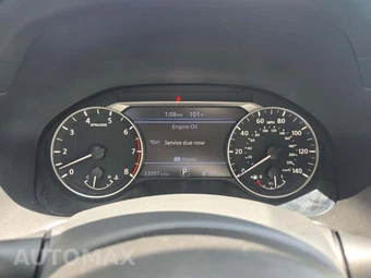 2025 Nissan Altima SV - miniatura 9