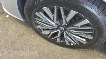 2025 Nissan Altima SV – miniatura 19