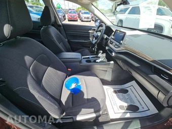 2025 Nissan Altima SV - miniatura 18