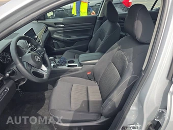 2025 Nissan Altima SV - miniatura 7