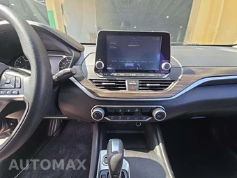 2025 Nissan Altima SV - miniatura 7