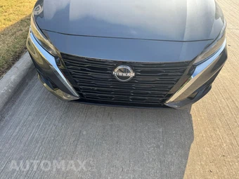 2025 Nissan Altima SV - miniatura 11