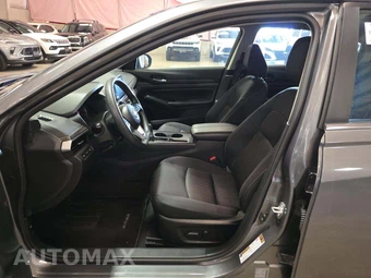 2025 Nissan Altima SV - miniatura 6
