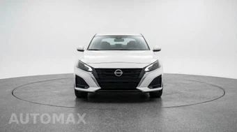 2025 Nissan Altima SV - miniatura 2