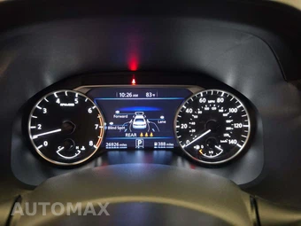 2025 Nissan Altima SV – miniatura 9