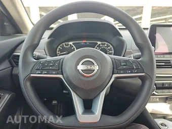 2025 Nissan Altima SV - miniatura 10