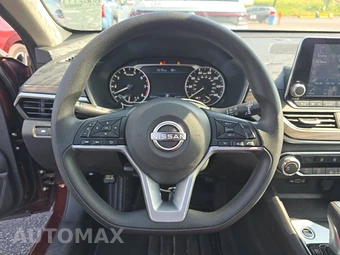 2025 Nissan Altima SV - miniatura 10