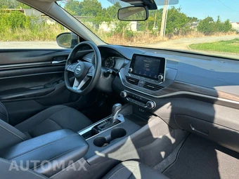 2025 Nissan Altima SV - miniatura 19