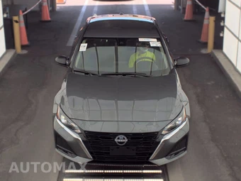 2025 Nissan Altima SV - miniatura 2