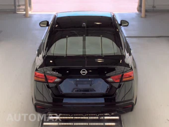 2025 Nissan Altima SV - miniatura 5