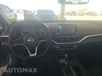 2025 Nissan Altima SV - miniatura 11