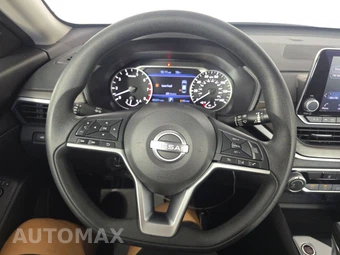 2025 Nissan Altima SV - miniatura 10