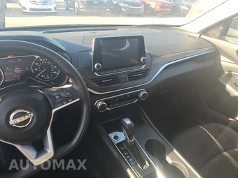 2025 Nissan Altima SV - miniatura 11