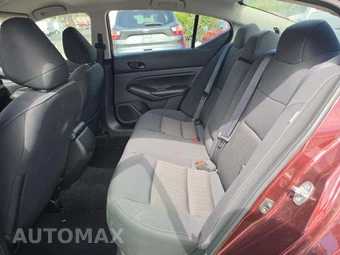 2025 Nissan Altima SV – miniatura 10