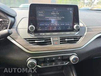 2025 Nissan Altima SV – miniatura 7