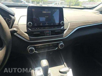 2025 Nissan Altima SV - miniatura 10