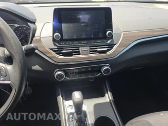 2025 Nissan Altima SV - miniatura 11
