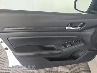 2025 Nissan Altima SV – miniatura 9