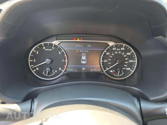 2025 Nissan Altima SV - miniatura 9