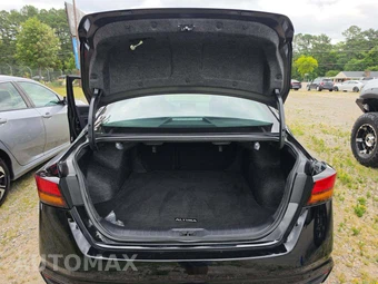 2025 Nissan Altima SV – miniatura 14