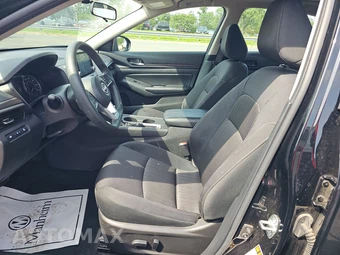 2025 Nissan Altima SV – miniatura 7