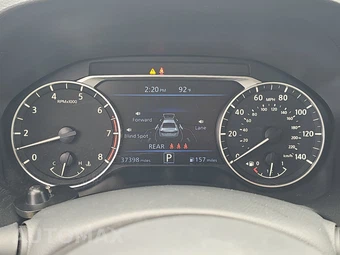 2025 Nissan Altima SV - miniatura 12