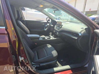 2025 Nissan Altima SV – miniatura 18