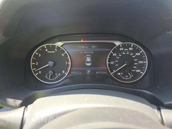 2025 Nissan Altima SV – miniatura 9