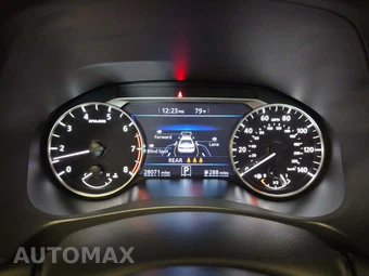 2025 Nissan Altima SV - miniatura 9