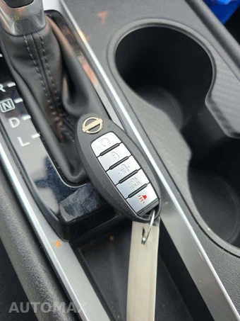 2025 Nissan Altima SV - miniatura 8