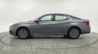 2025 Nissan Altima SV - miniatura 4
