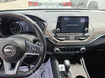 2025 Nissan Altima SV - miniatura 11