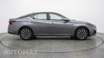2025 Nissan Altima SV - miniatura 8